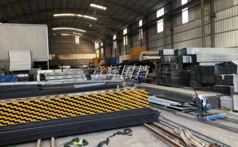 金屬圍擋對(duì)周圍自然環(huán)境是否有影響？