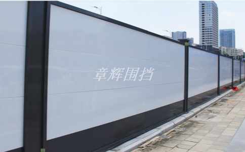 金屬圍擋如何應(yīng)對(duì)不同的氣候條件？