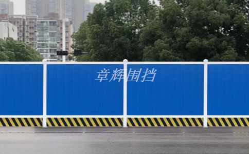 金屬圍擋的耐火性能和安全性如何考慮？